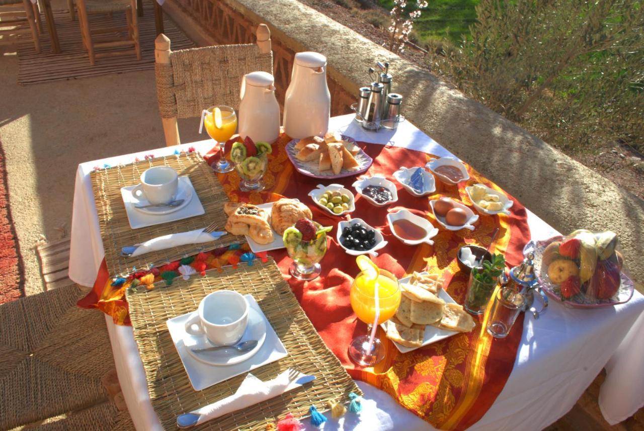 Hotel Dar Mezyana Dades Aït Idaïr Esterno foto