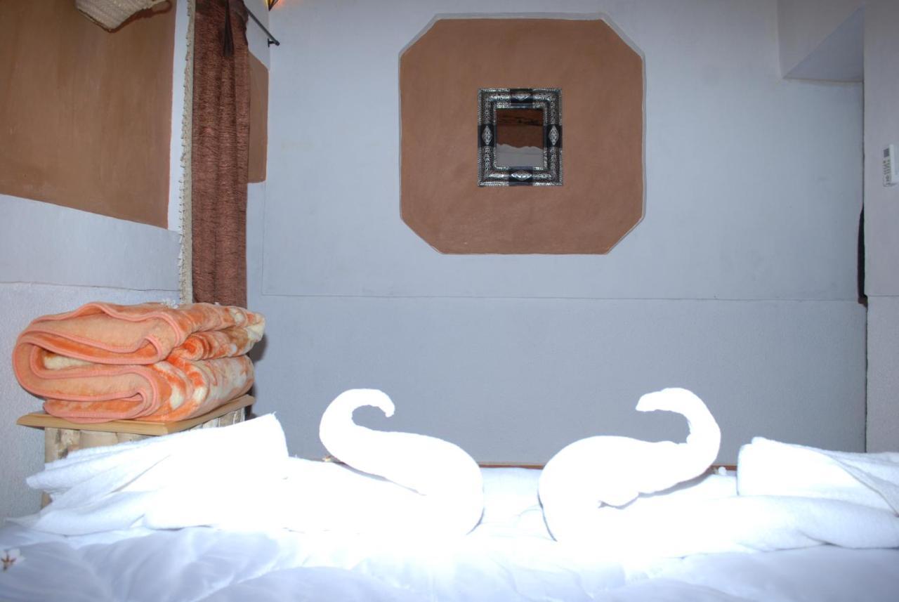 Hotel Dar Mezyana Dades Aït Idaïr Esterno foto